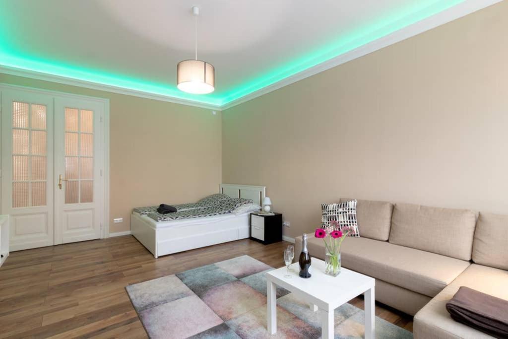 Nice And Cozy Apartment Next To The Parliament Budapest Exterior photo